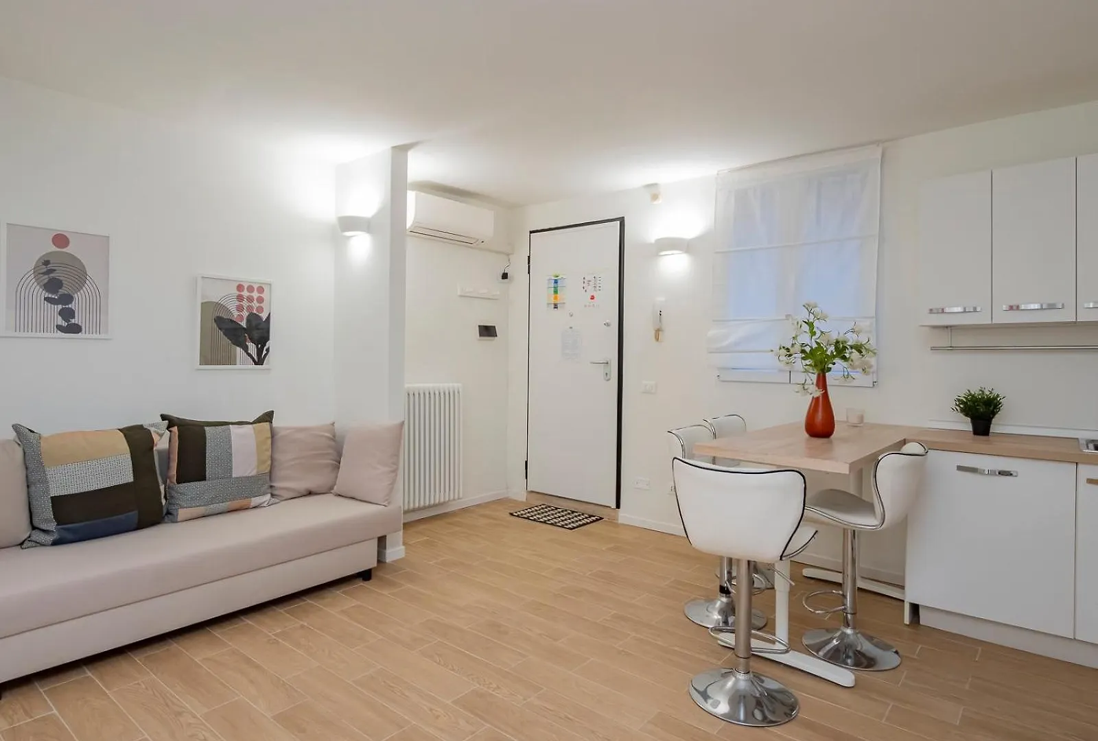 I Host Apartment - Forlanini 1 Milan Italy